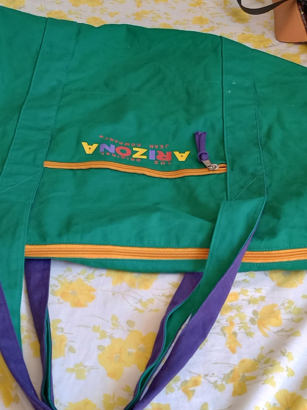 Arizona Jean Company Green Tote with Purple Straps New